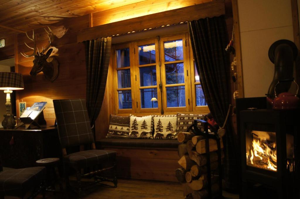 Chalet Lavis Trafford Bed and Breakfast Bramans Exteriör bild
