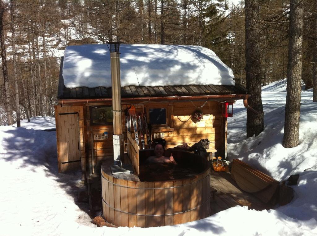 Chalet Lavis Trafford Bed and Breakfast Bramans Exteriör bild